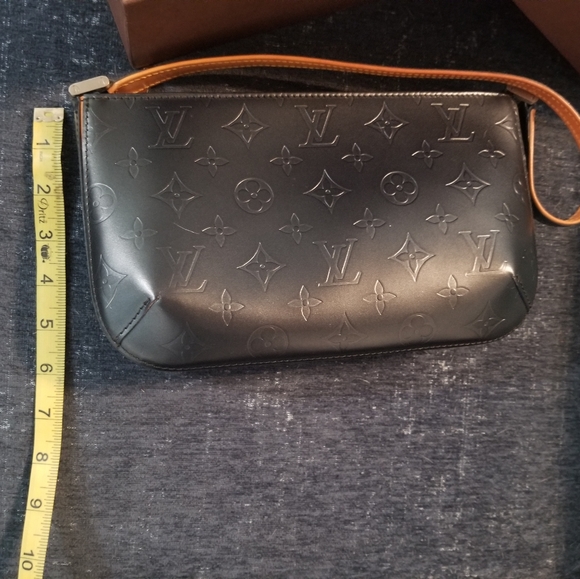 Louis Vuitton Navy Blue Embossed Bag - Picture 8 of 13